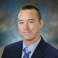 Headshot of Grant Leonard