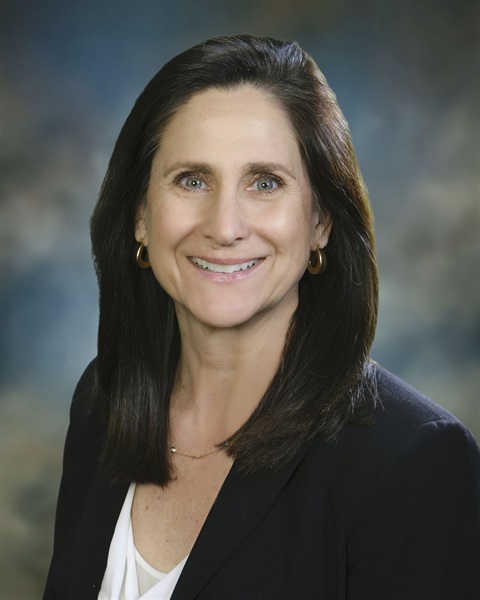 Lisa Brinton