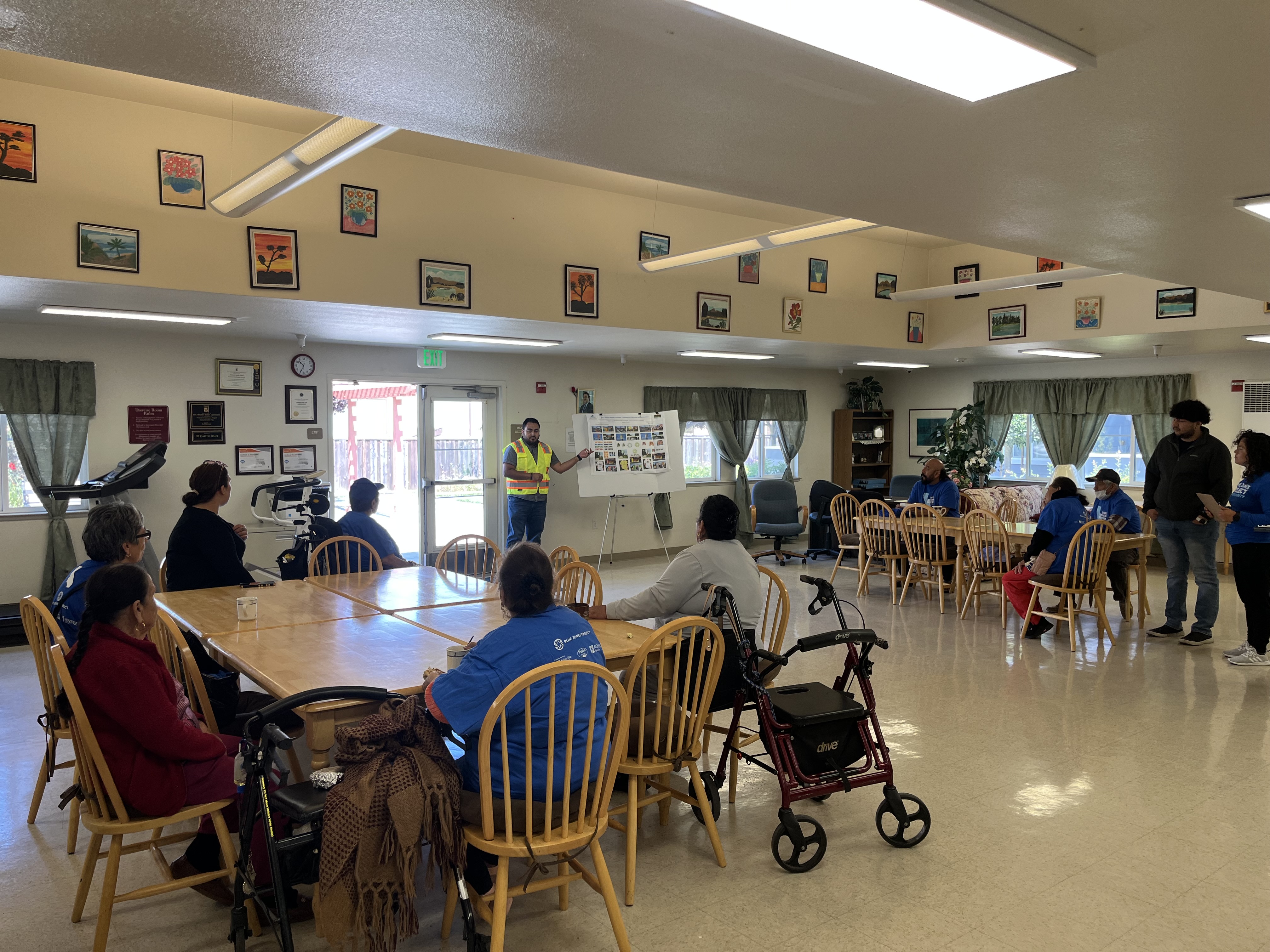 ADIMP Los Abuelitos Pop Up.jpg